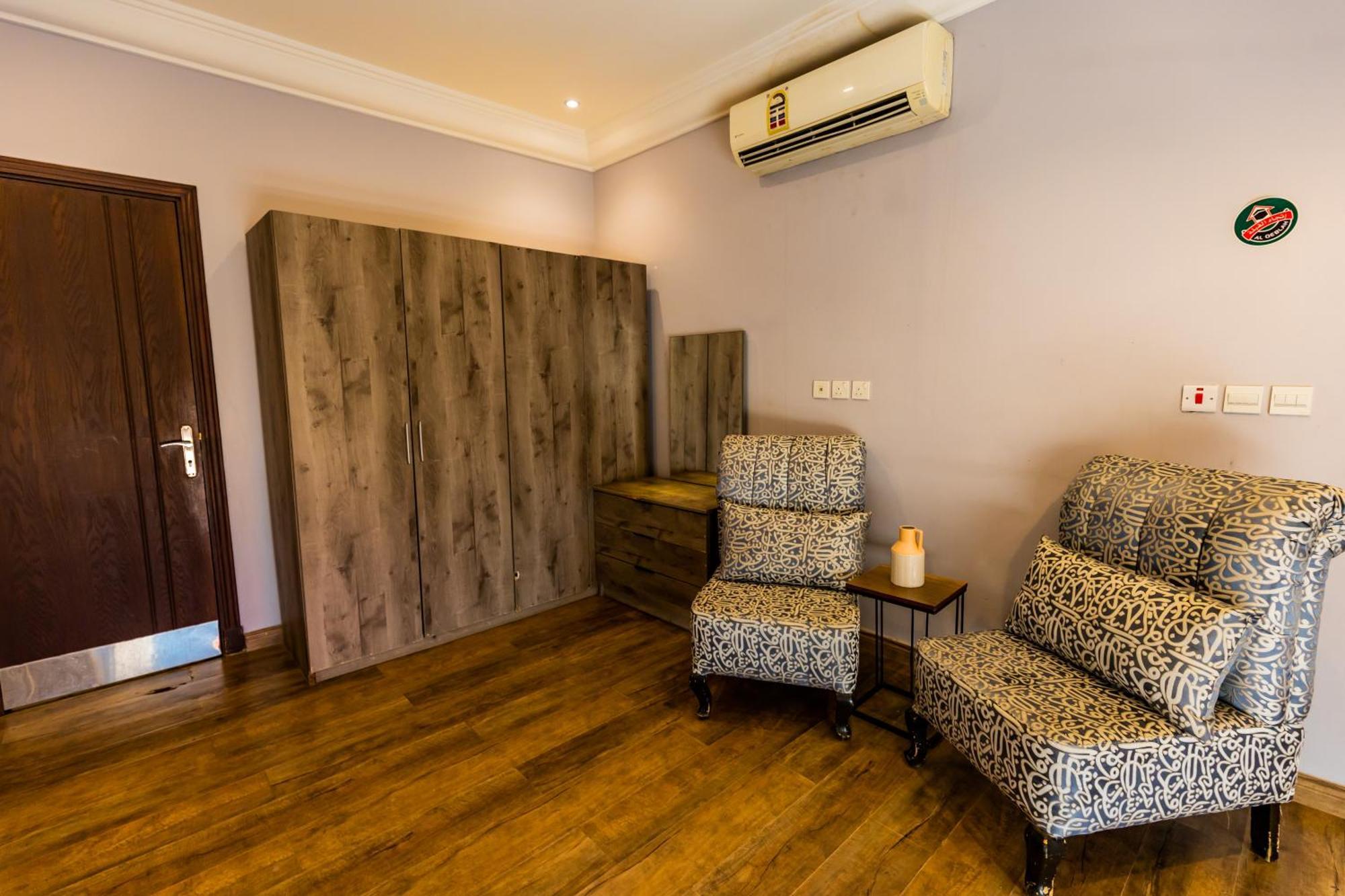 Villa شاليهات الكوخ السويسري وأكوابارك à Ash Shishah Extérieur photo